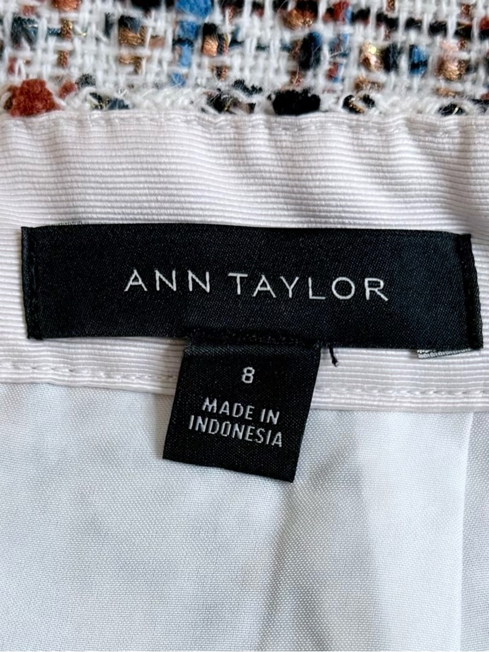 Ann Taylor Tweed Skirt Size 8 - Picture 6 of 6